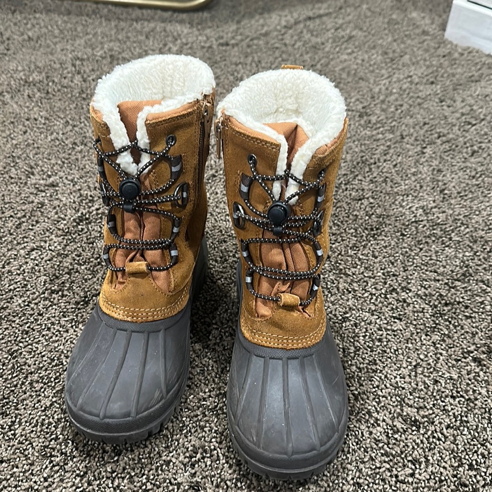 Little girl snow boots US size 2
